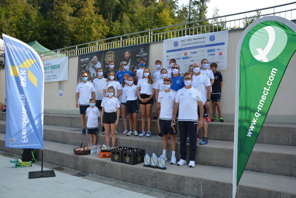 „Q!-Race“ Weinheim: Schwimmerinnen und Schwimmer erfolgreich beim ersten Wettkampf der neuen Saison